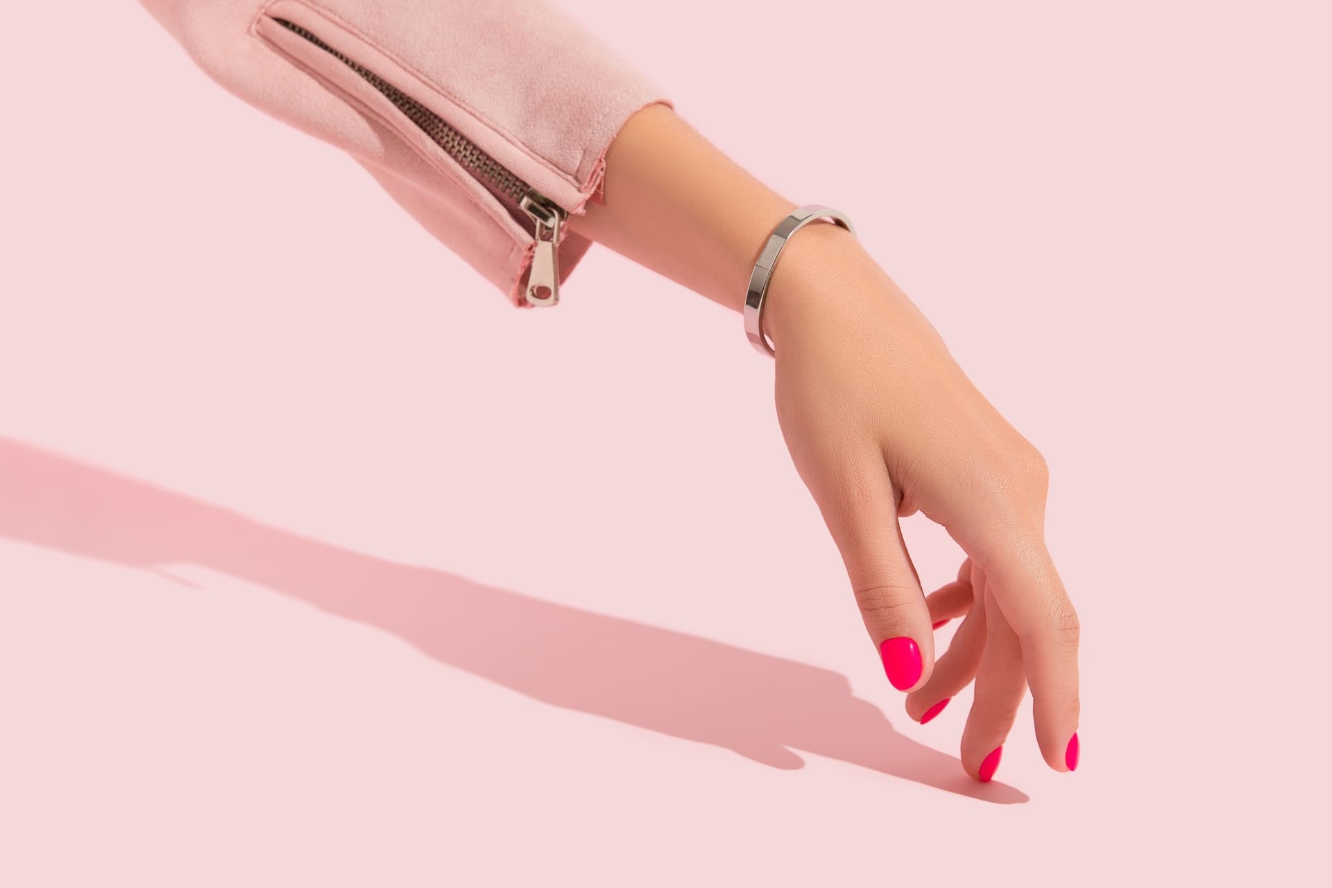 Hand